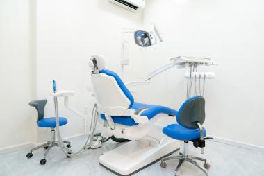 THI CÔNG PHÒNG TIỂU PHẪU VÀ VÔ TRÙNG NHA KHOA: HƯỚNG DẪN CHI TIẾT